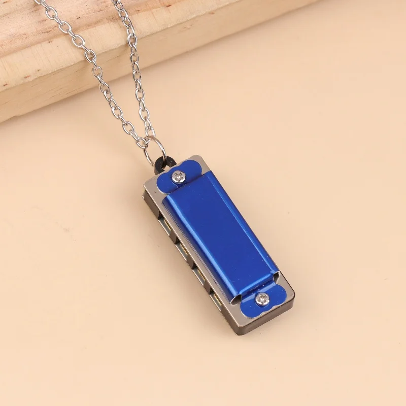 창의적인 4홀 8음 미니 합금 목걸이 하모니카 악기 장난감 어린이 초등학교 음악 장난감 선물