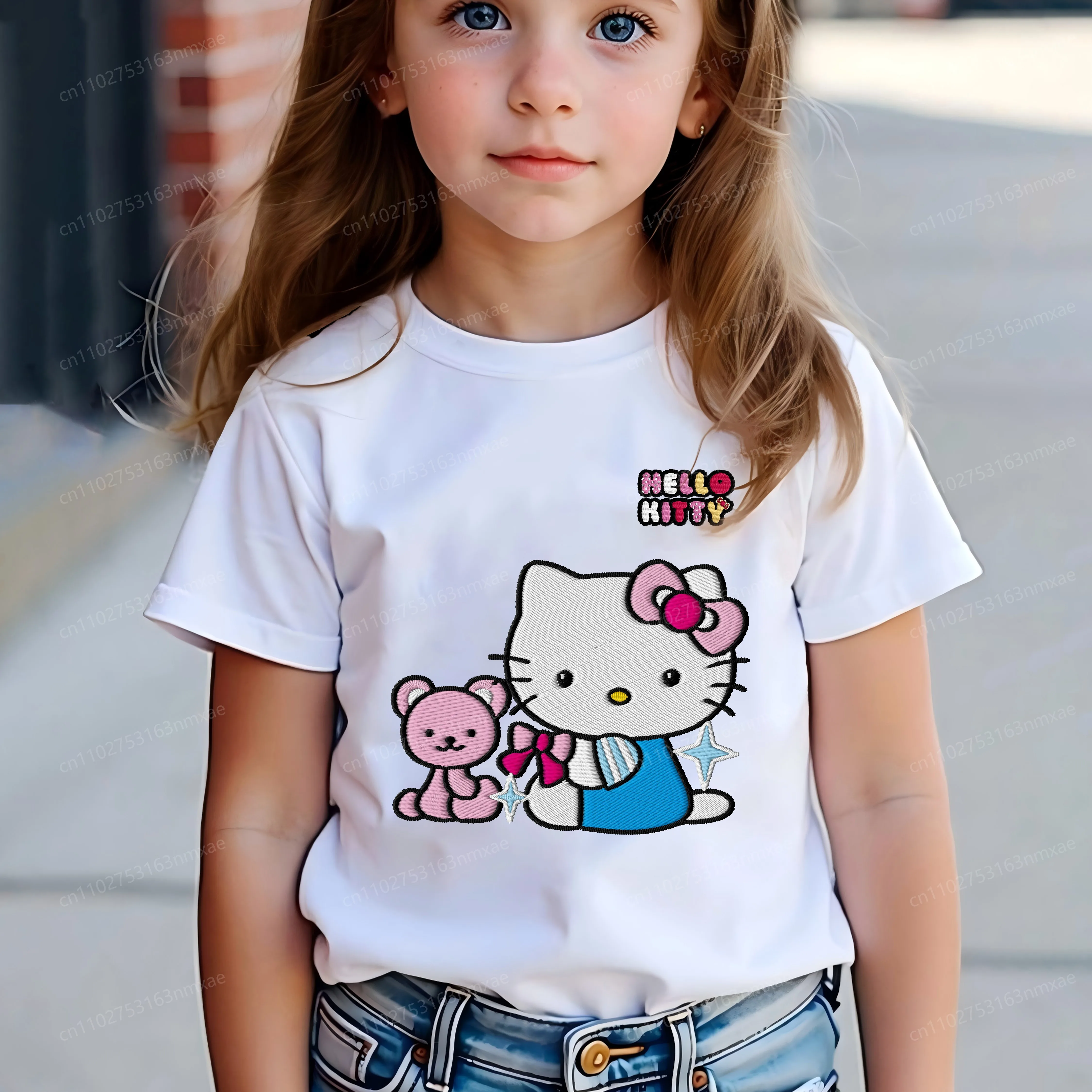 

Текстура 2024, детская одежда, детская одежда с вышивкой «Hello Kitty», топ для девочек, футболка для девочек, летний топ с 3D принтом для девочек и мам