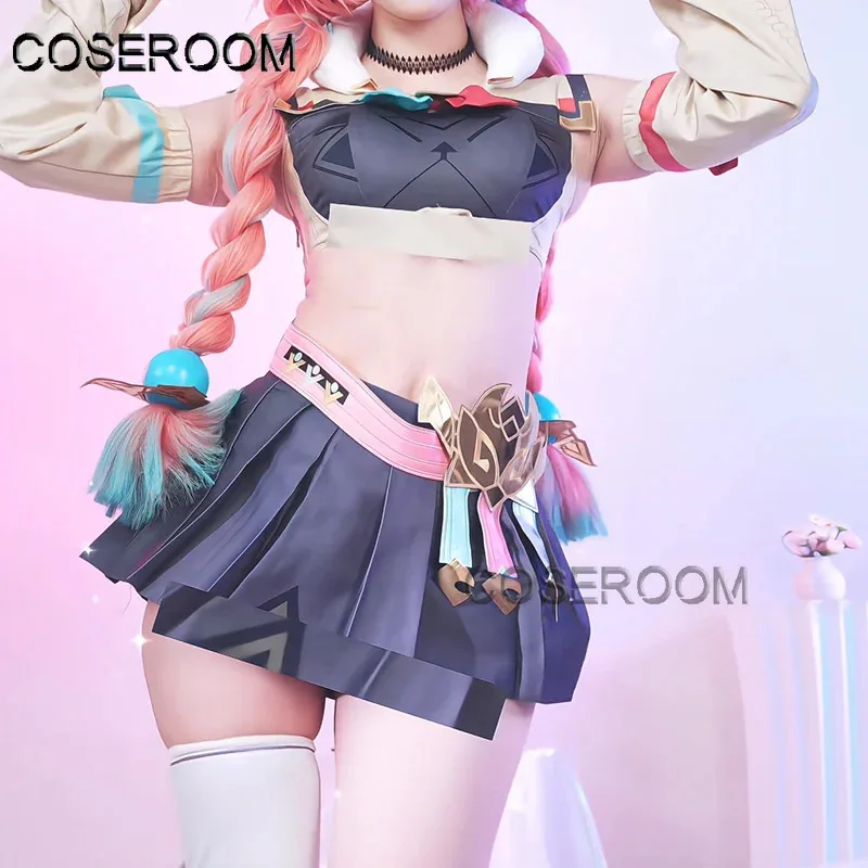 

CyGame GenshinImpact Varesa Cosplay Costume Full Set Uniform Outfis Varesa Cosplay Costume Role Play Props