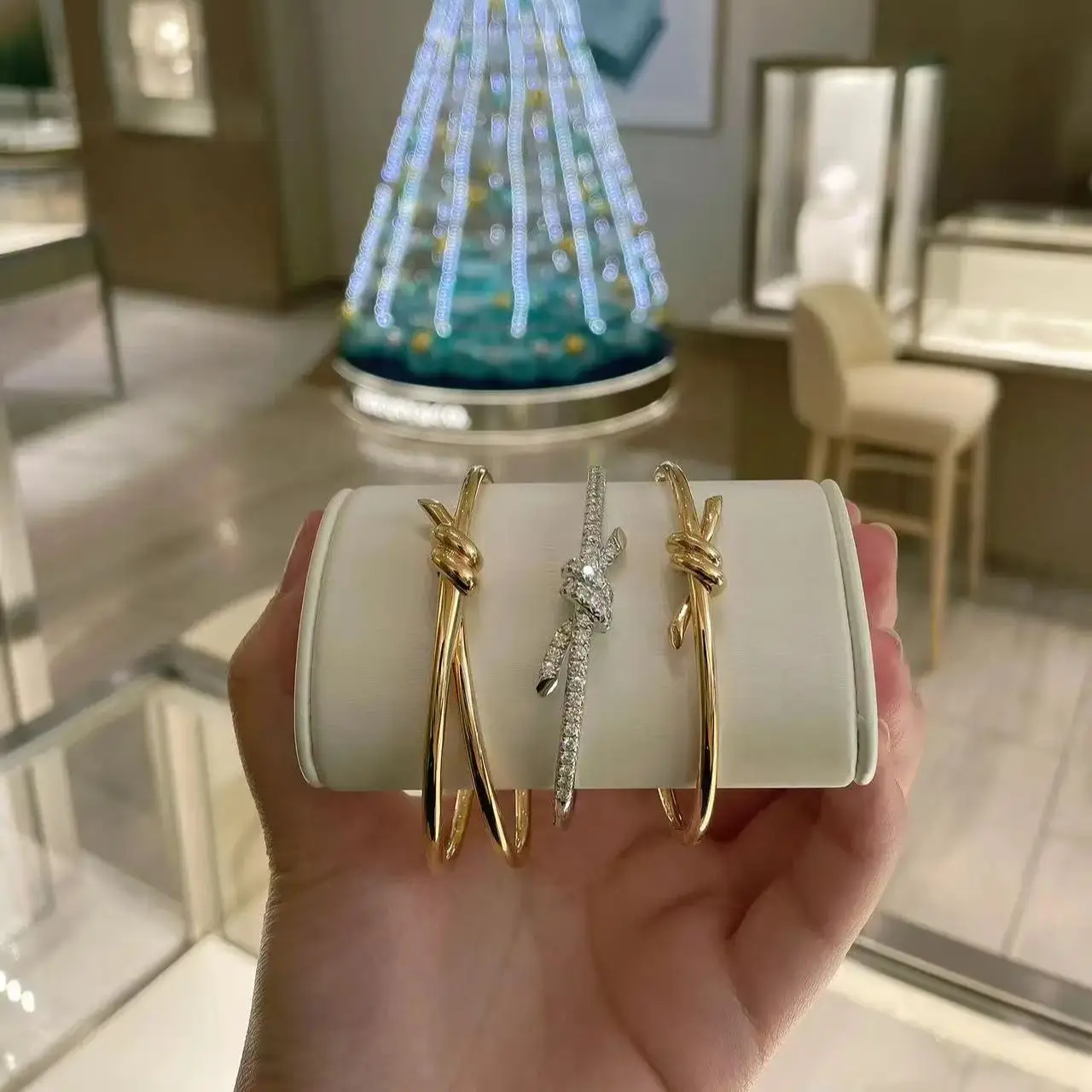 

French Style High Quality ButterflyMoissanite Sterling Silver Minimalist Bracelet Unisex Luxury Jewelry for Daily Wear Bracelet