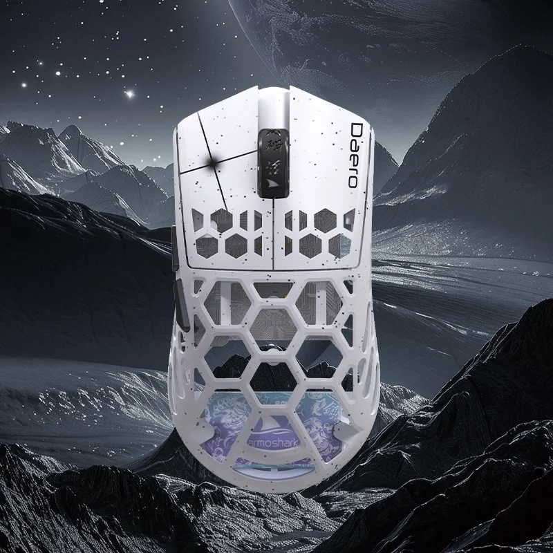 

Легкая беспроводная игровая мышь Darmoshark M2PRO из магниевого сплава, 40 г, маленькая ручная компьютерная мышь для киберспортивных игроков