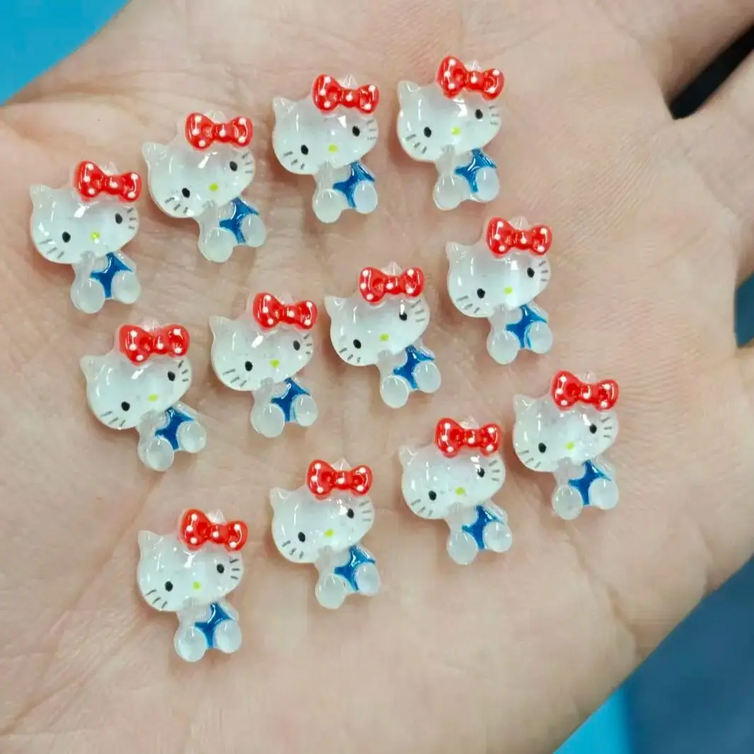 サンリオ ハローキティ ピンク ネイルアートチャーム 50個、3D かわいいクリアキティキャット、リボン付き、DIYスマホケース、ヘアクリップデコレーション用