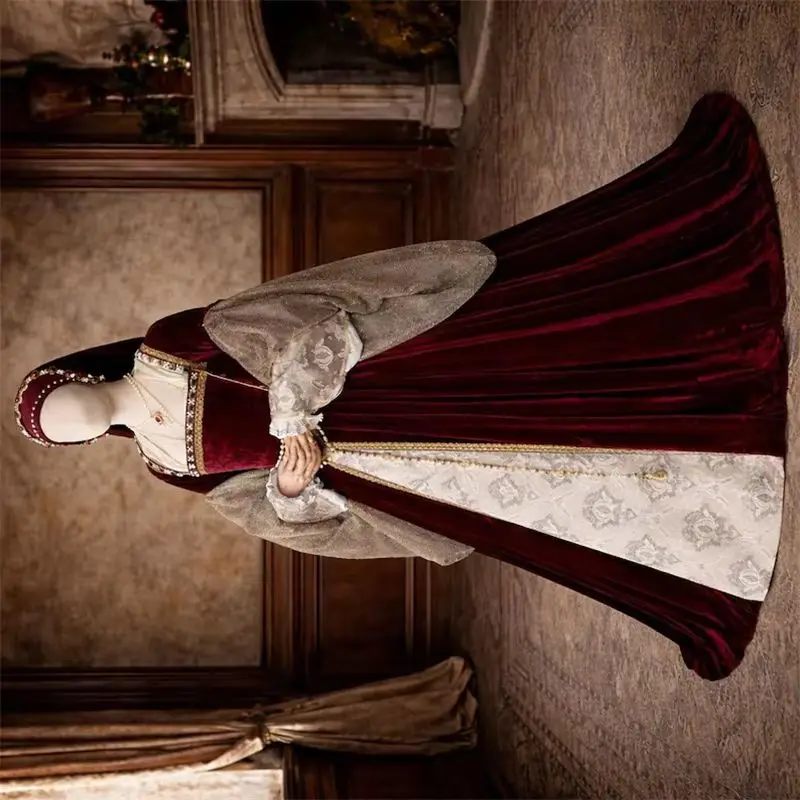 

Tudor Queen Elizabethan Costume Anne Boleyn Red Velvet Dress Historical Renaissance Theater Ball Gown