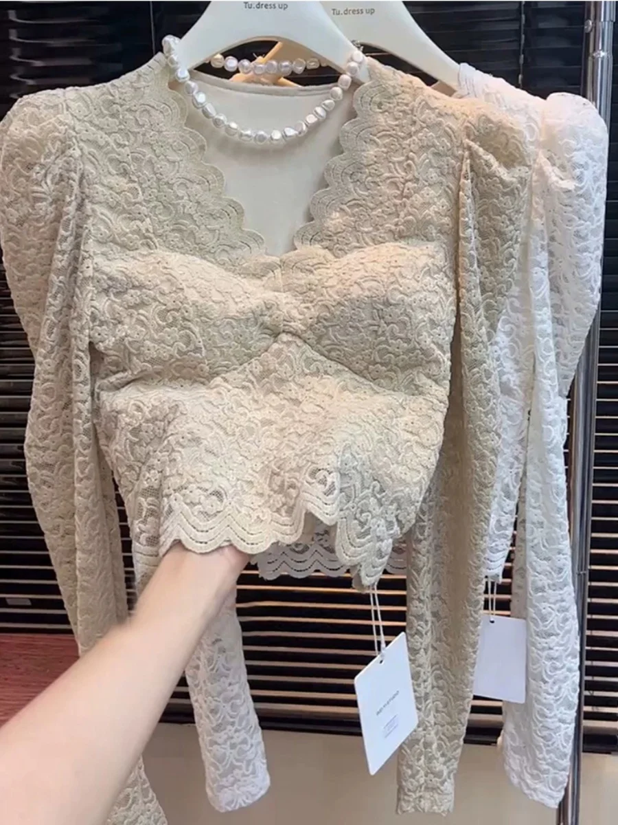 Low-Ne Lace Base irt ropa interior de mujer piel Otoño Invierno nuevo 2023 gama alta v-ne burbuja Sve Me Top coreano Sle