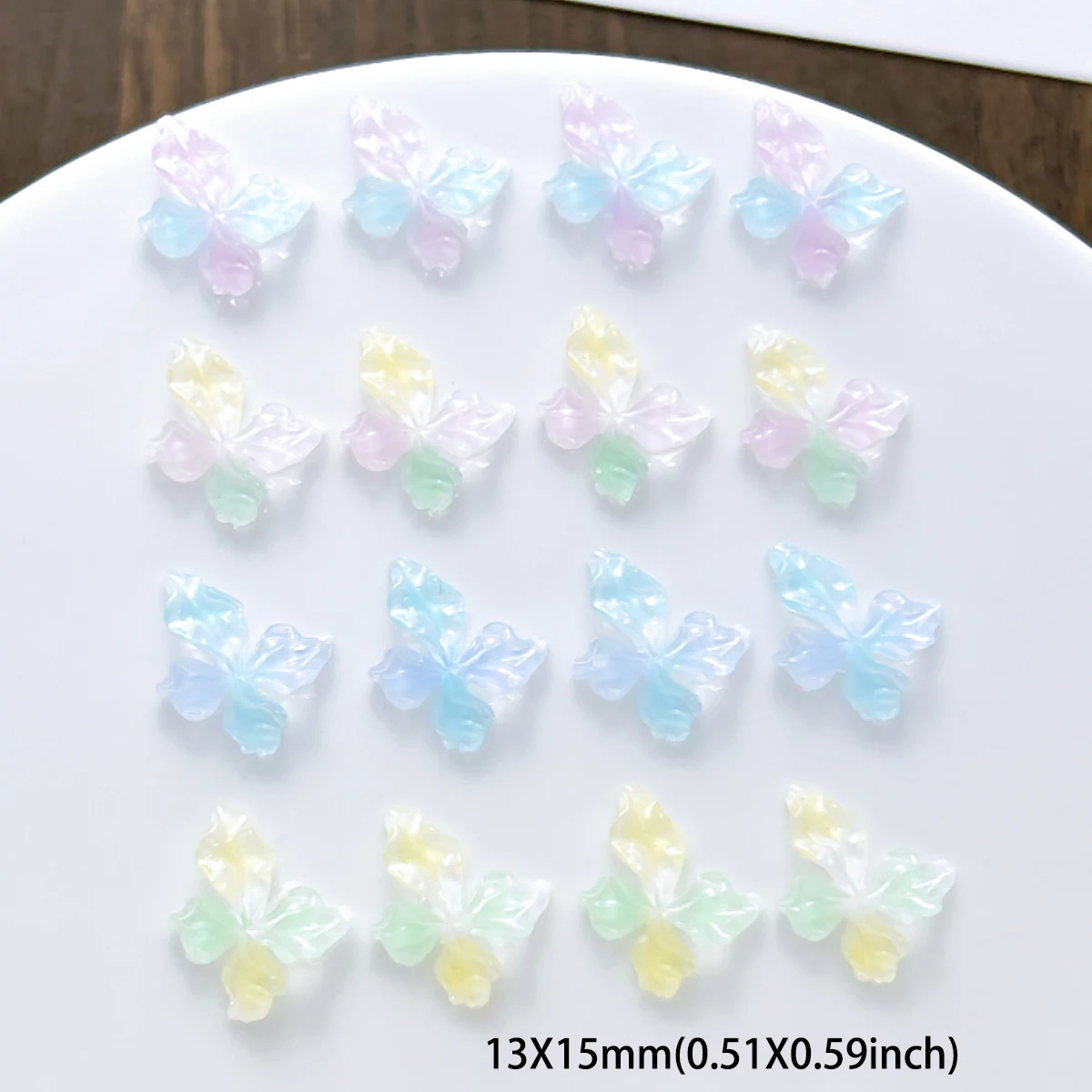 50PCS Translucent Irregular Blossoms Nail Charms 3D Creative Gradient Colored Jelly Four-petal Flowers Nail Art Accessories DIY