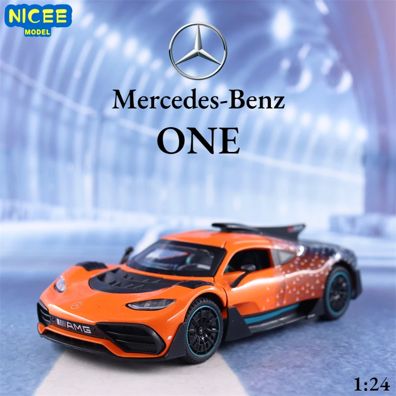 

Модель спортивного автомобиля Mercedes-Benz ONE в масштабе 1:24, модель литая из металлического сплава, модель автомобиля со звуковым интерфейсом, коллекционная детская игрушка, подарок A548