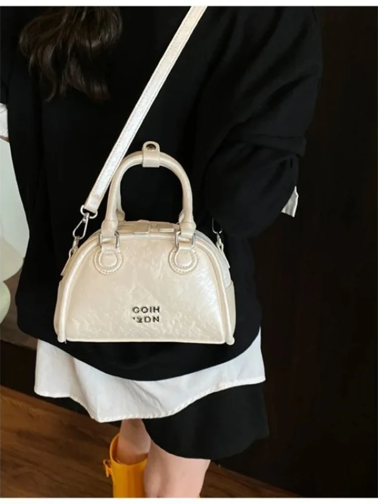 

New 2025 Summer Versatile Handbag for Women Minimalist Shoulder Crossbody Purse Fashionable Handbag Gift