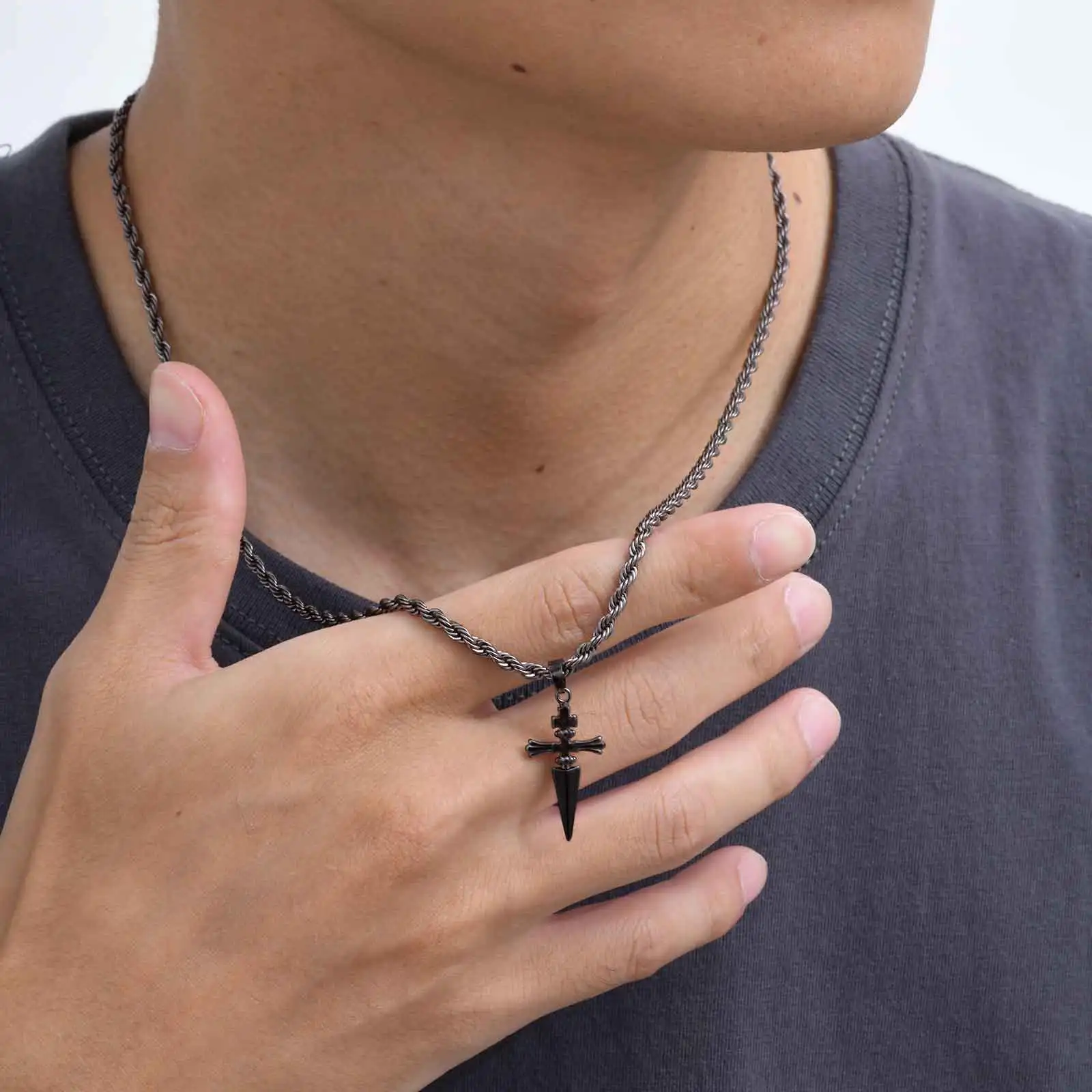 Coole Punk Schwert Kreuz Anhänger Halskette für Männer Edelstahl Twist Kette Halskette Mode Lässig Stil Schmuck – Detail 3