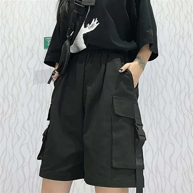 

New Gothic Black Cargo Shorts Women Summer Streetwear Couple Wide Leg Shorts Woman Harajuku Big Pockets Knee Length Pants 4Xl