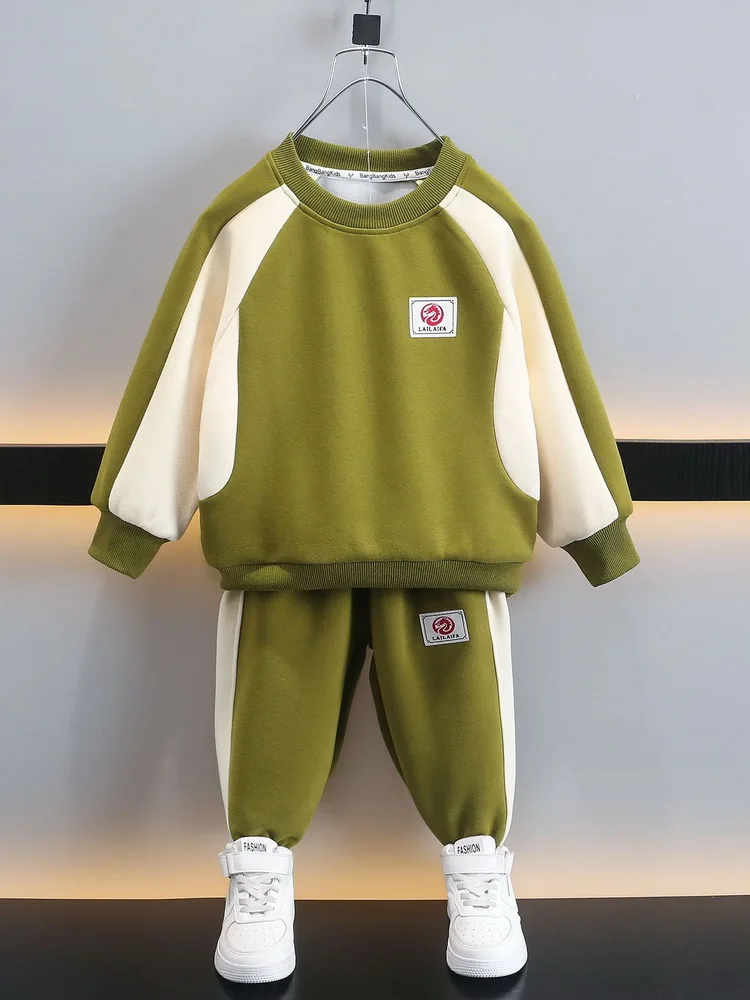 

Детская уличная одежда, лоскутные толстовки для мальчиков + брюки, спортивный костюм из двух предметов, детская свободная одежда, новинка 2024, спортивные костюмы для мальчиков, От 2 до 11 лет