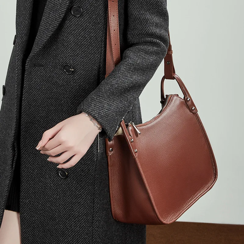 

2026 Designer Genuine Leather Shoulder Bag Luxury Women's Crossbody Bag Handbags Large Capacity Tote Bag Fashion Purse