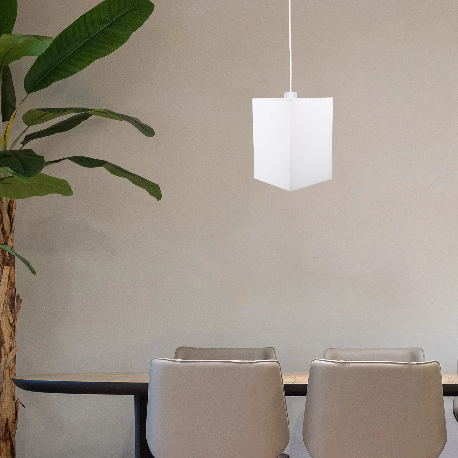 

Элегантный квадратный абажур для настольной лампы из тканого хлопка и железа для использования в помещении, смягчающий свет, в современном стиле