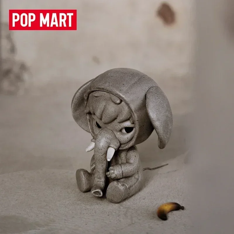 Popmart Hirono Elephant in The Room Elevator Kawaii Action Anime Mystery Figurka Zabawki i hobby Śliczne modele kolekcjonerskie prezent dla dzieci