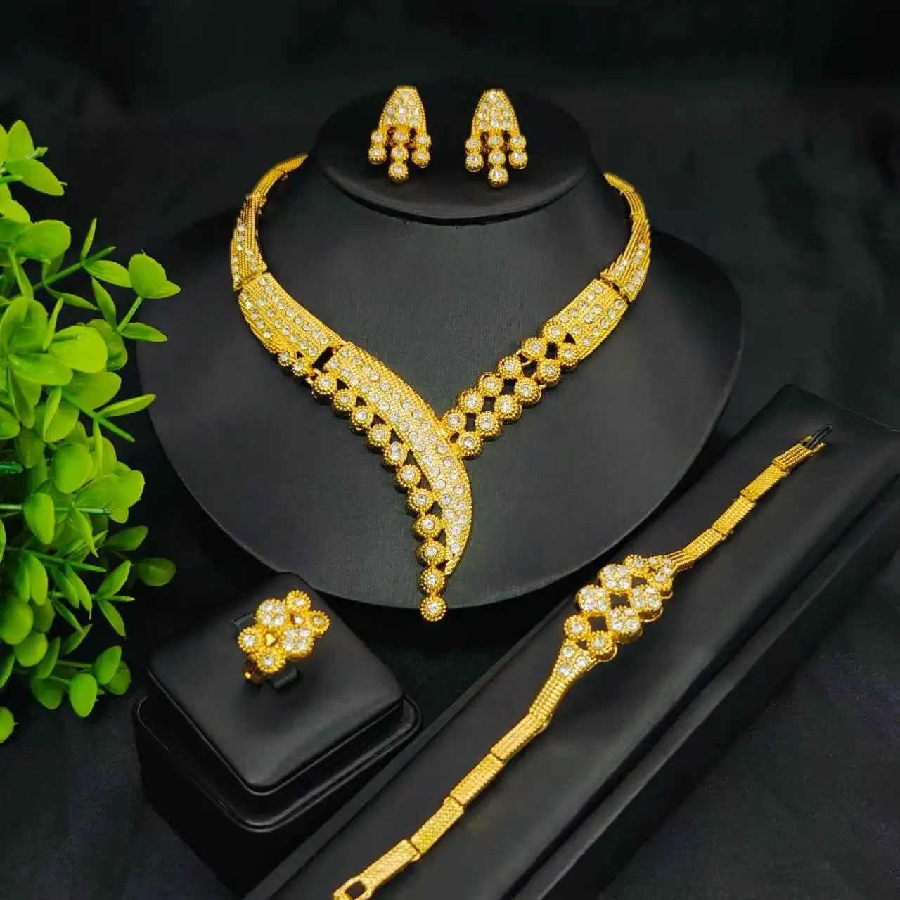 Fashion New Jewelry Set Dubai Gold Color Necklace Africal Earring Ring  Bracelet Bridal Jewellery