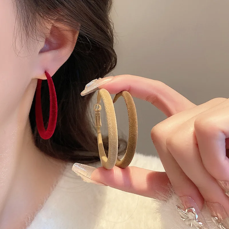 Poupular Red Velvet Hoop Earrings for Women 2024 New Oversized Exquisite Red Brown Khaki Color Simple Round Circle Girl Earrings