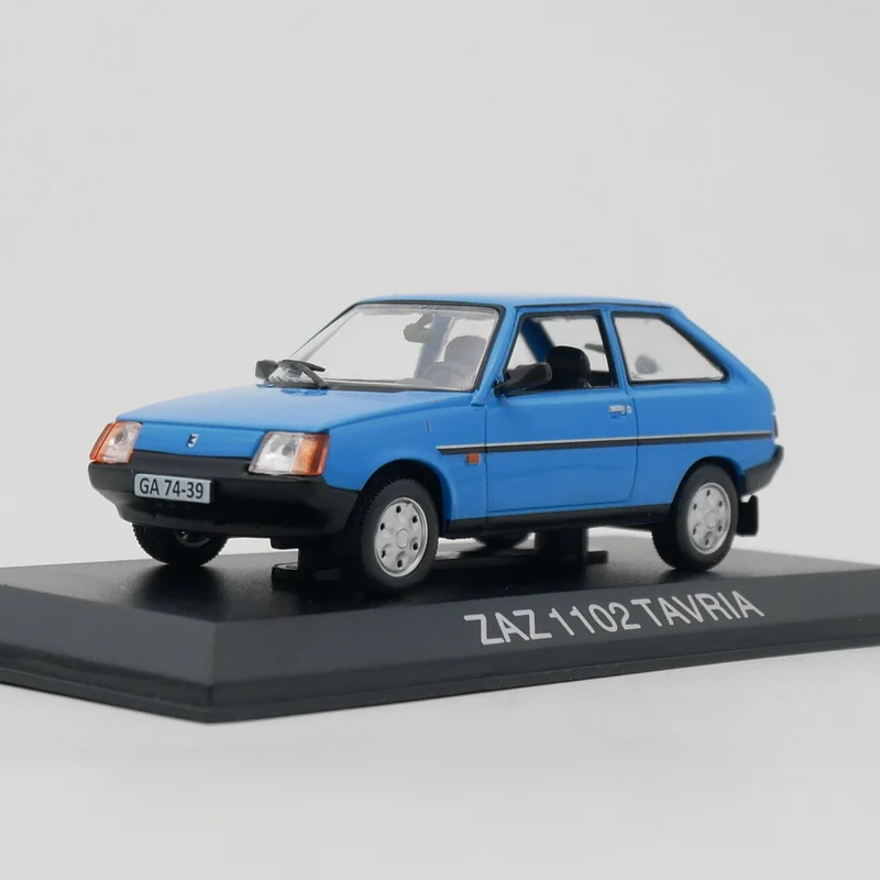 

Ixo / Ist 1:43 ZAZ 1102 Tavria Zoporozhskiy литые модели автомобилей из металла