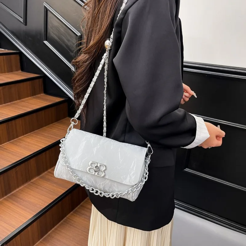 

Minimalist Luxury Crossbody Bag with Full Grain Leather and Polished Hardware for City Getaways Exuding Understated Elegance