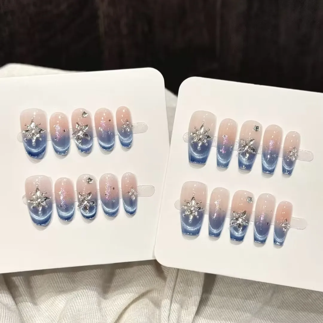 10PCS Oval/Coffin Handmade Press On Nails,Exquisite Luxury Style,Suitable For Festivals Parties And Daily Wear.