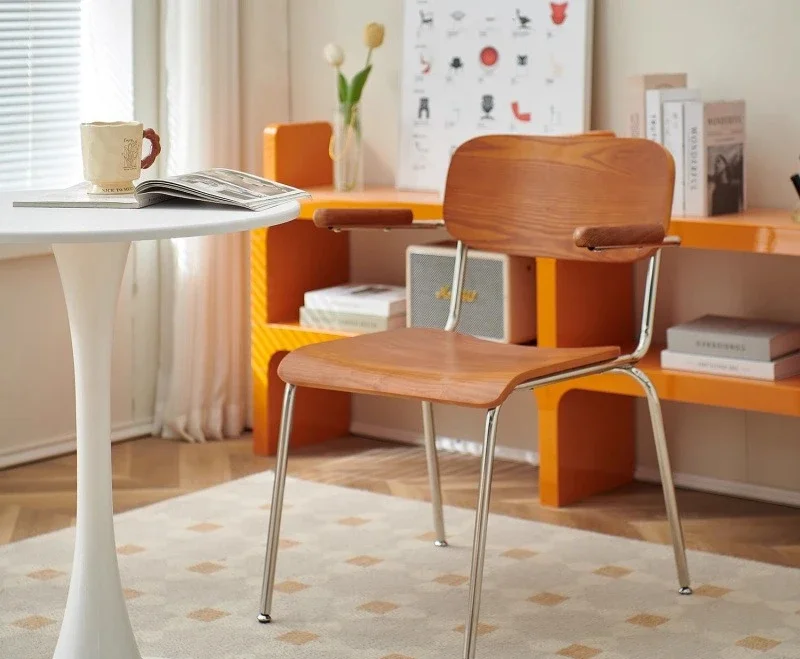 كرسي طعام معلق على الأذن، مطعم منزلي، يمكن تعليق طاولة من خشب الرماد ومسند ظهر على الإنترنت على طراز المشاهير