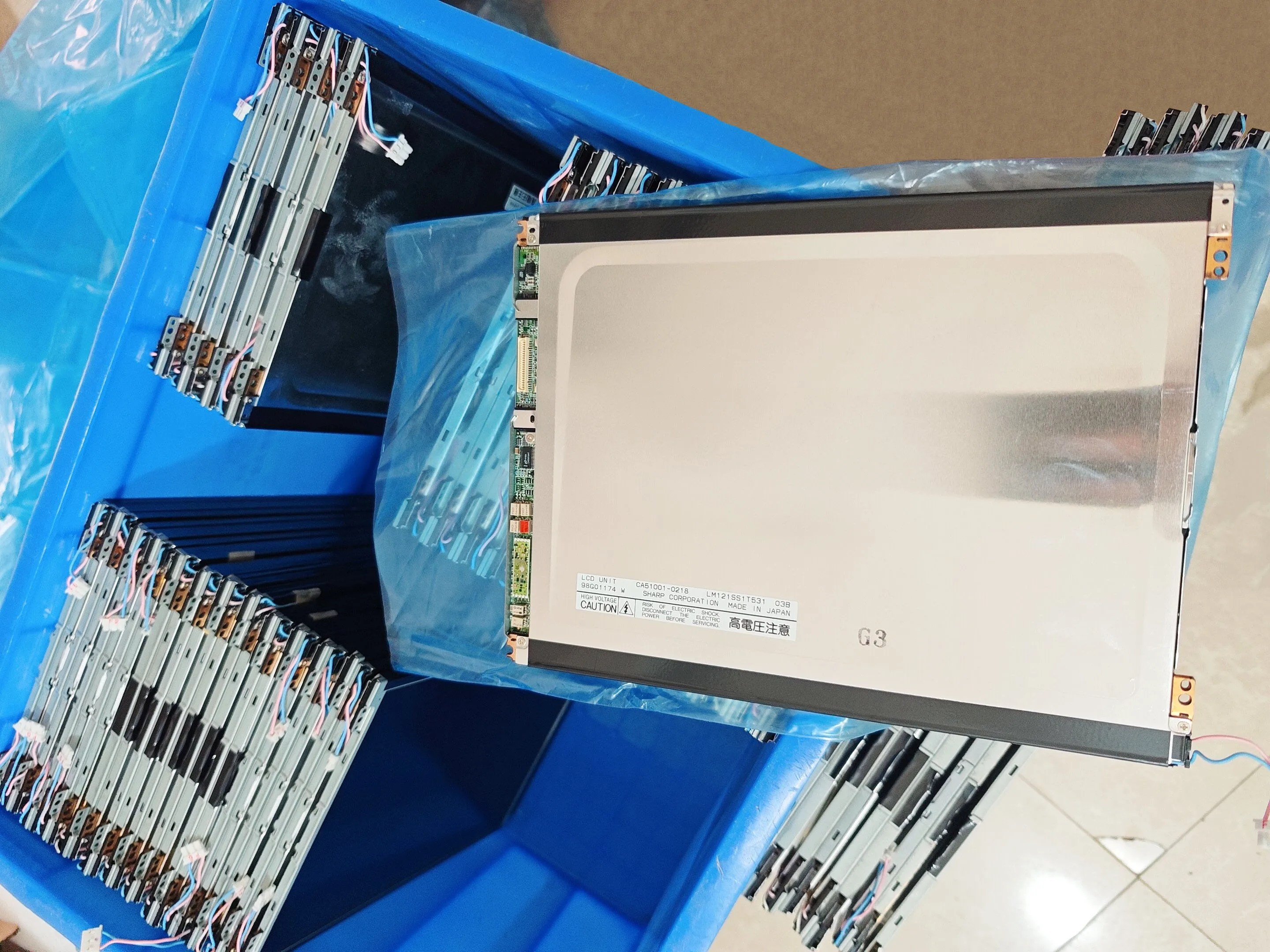 121-inch-lm121ss1t53-industrial-lcd-display-screen