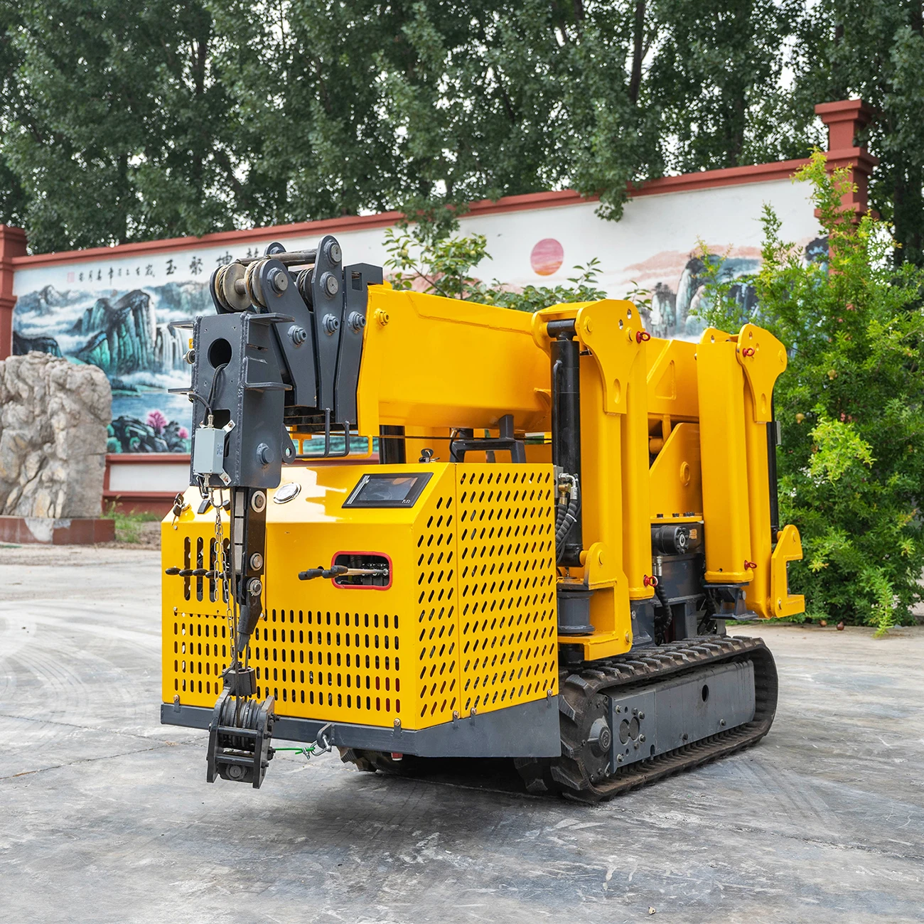 YG Customized Swing Telescopic Boom 2T 3T 8T 10T Diesel Engine Crawler Spider Boom Lift Crane