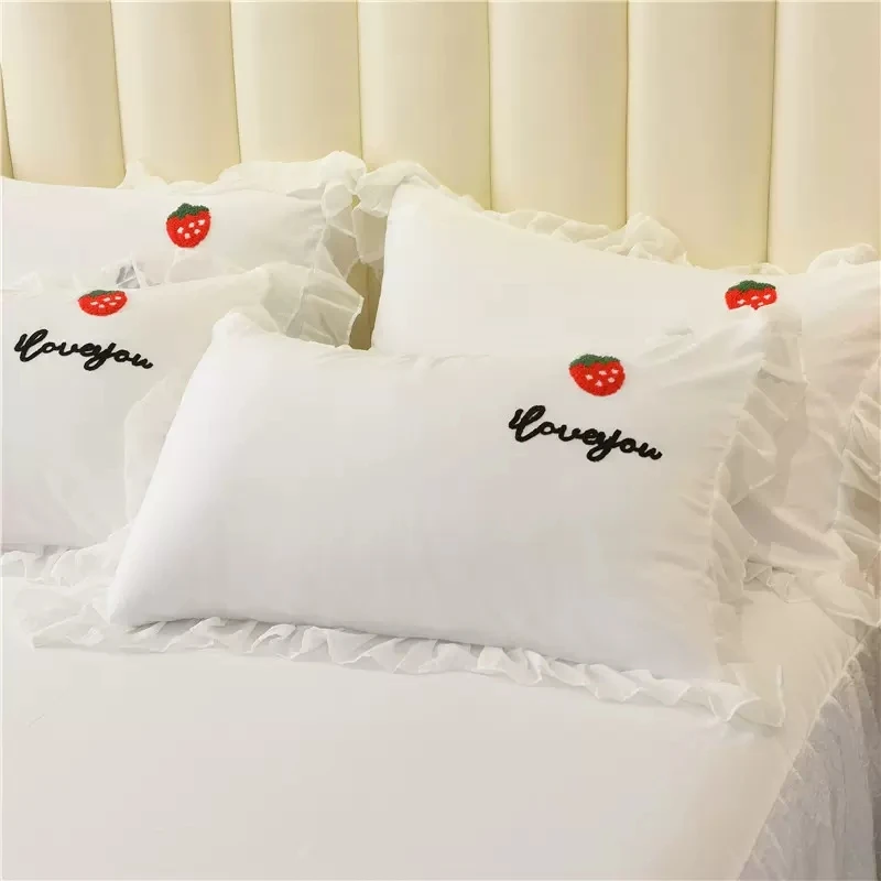 INS Cute Strawberry Towel Embroidery Pillowcases Cotton Ruffles Pillow Sham Cover For Girls Princess Home Bedding Sleep 48X74cm