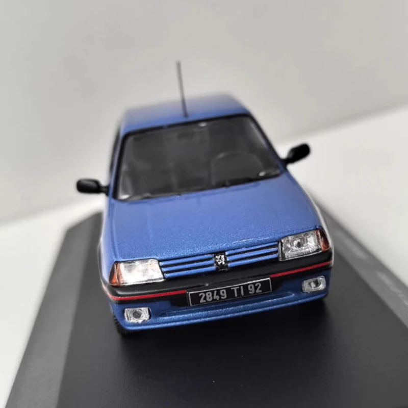 ODEON 1/43 205 GTI 1.9 1988 รถรุ่นคลาสสิกผู้ใหญ่ของที่ระลึกของขวัญแบบคงที่