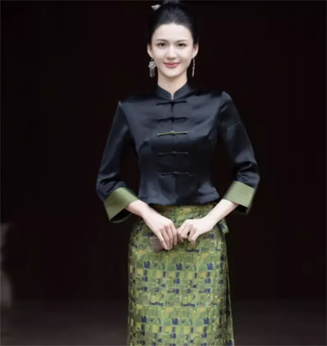 Haut rétro noir de style chinois pour femmes, vêtements Dai améliorés, tempérament saisonnier, début d'automne, article chaud