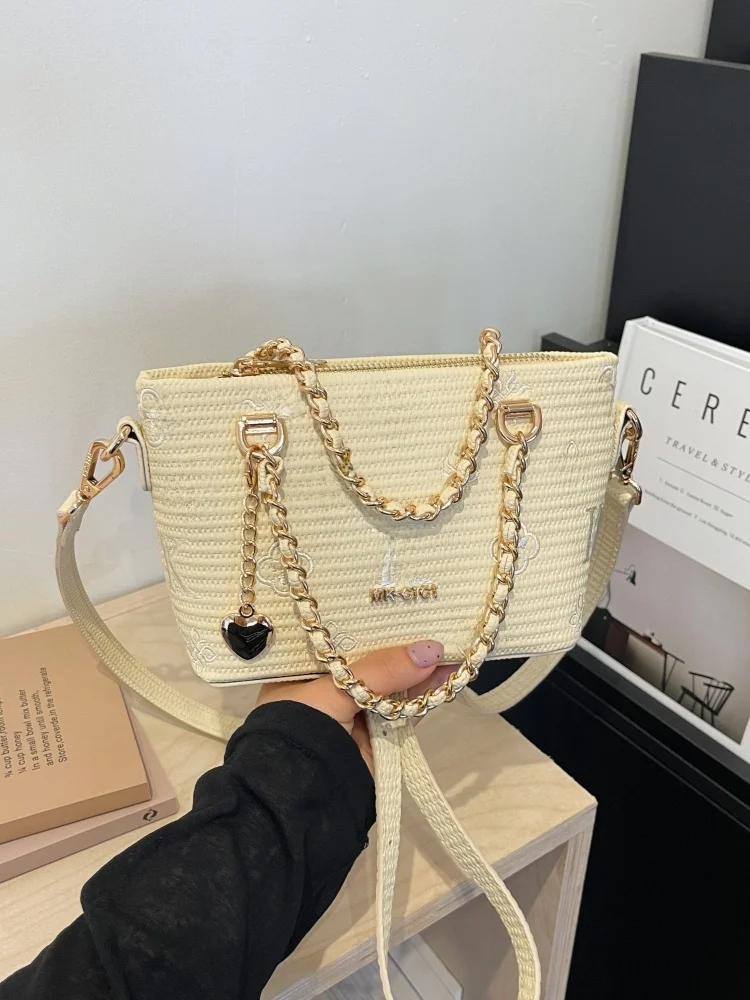Elegant Embroidered Chain Bucket Bag Women's Fashionable Crossbody Handbag Stylish Versatile Handheld Summer 2026 New Model