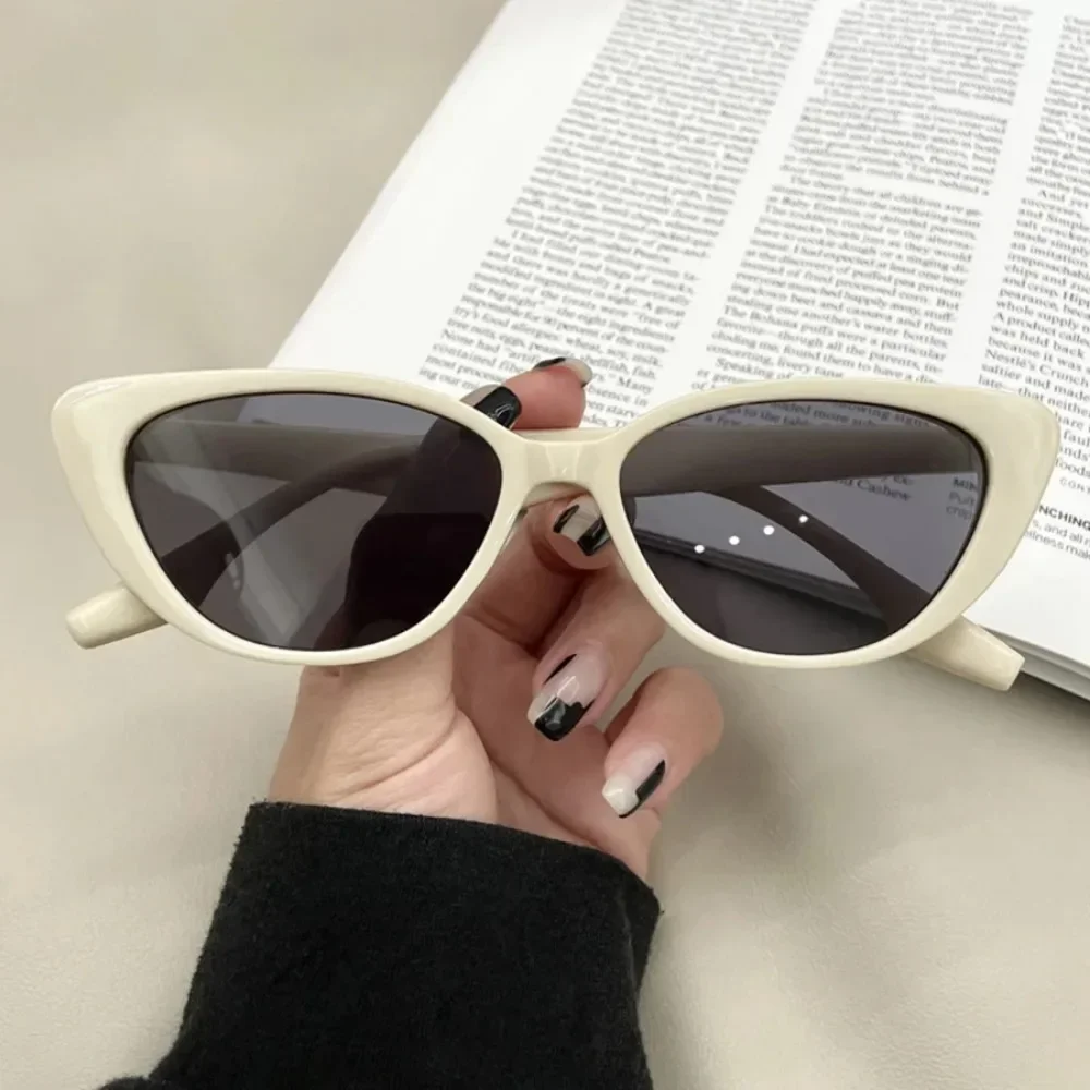 New Vintage Women Cat‘s Eye Sunglasses Lady Retro Cat Eye Sun Glasses Brand Designer Ocean Lenses Summer Eyewear for Female