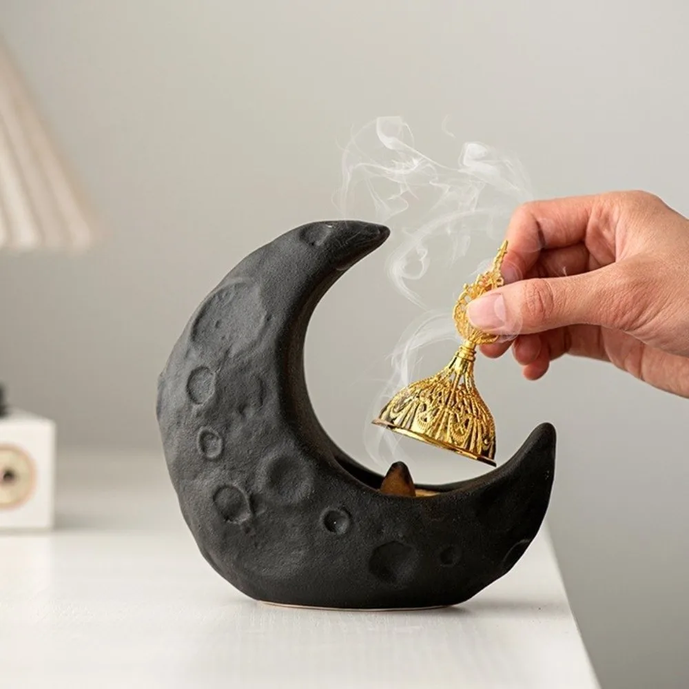 

Ceramic Moon-Shaped Incense Burner Light Luxury Decorative Eastern Incense Holder Middle Eastern Style Aromatherapy Stove