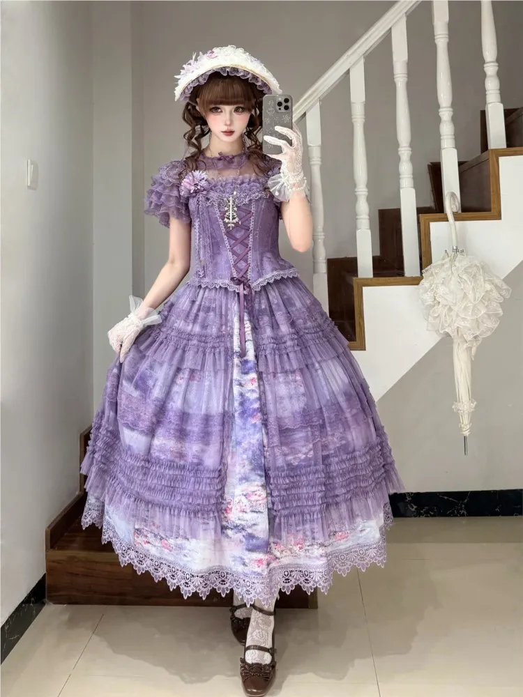

A new stylish and elegant dress suit