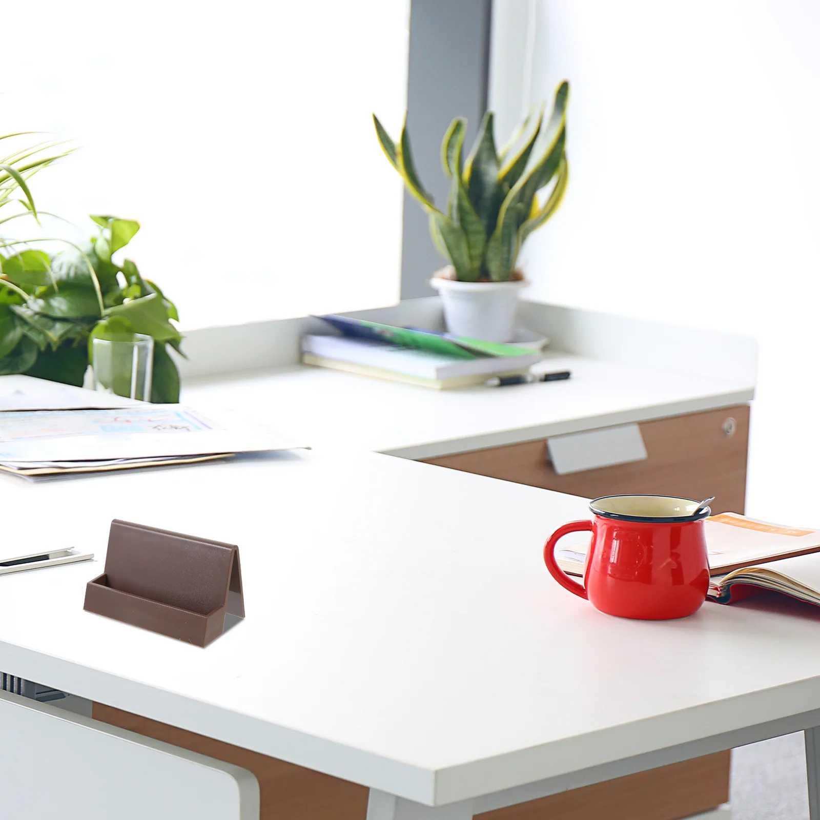 Business Card Holder for Desk Plastic Organizer Business Cards Display Stand Office Cards Storage Holder Card Stand
