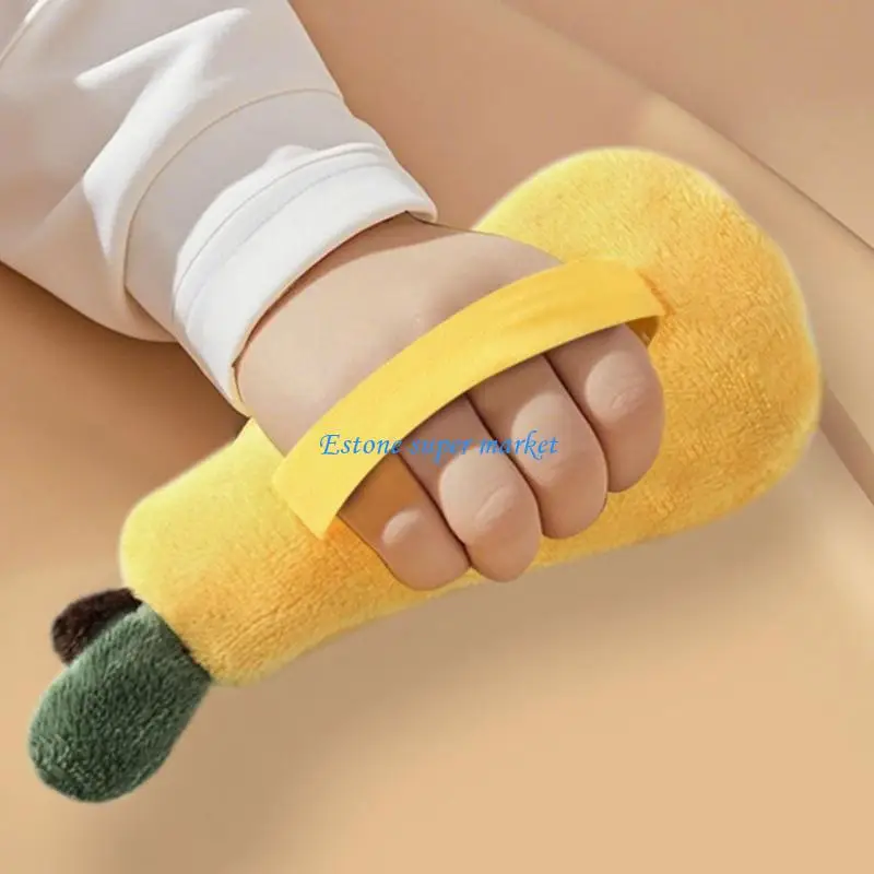 

090b младенца -погремучная игрушка для животных.