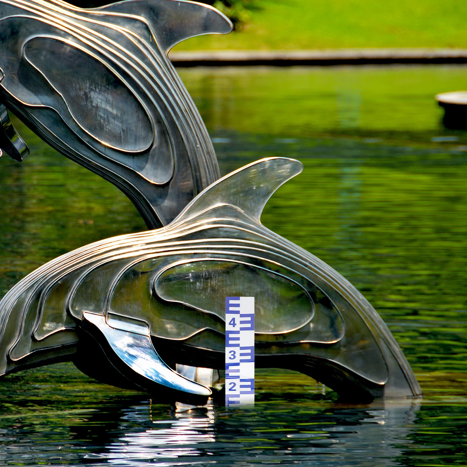 

2 Pcs Water Level Scale Stickers 8x50cm Blue Reflective Gauges for Ponds Lakes Measurement Tools Pool Supplies