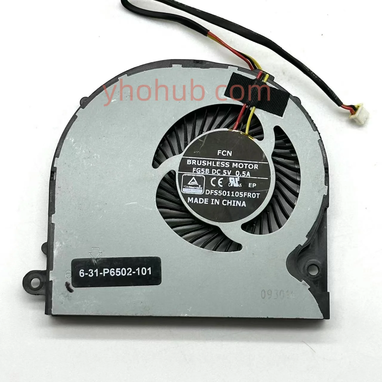 

FCN DFS501105FR0T FG5B DC 5V 0.50A 3-wire 3 wire Server Cooling Fan