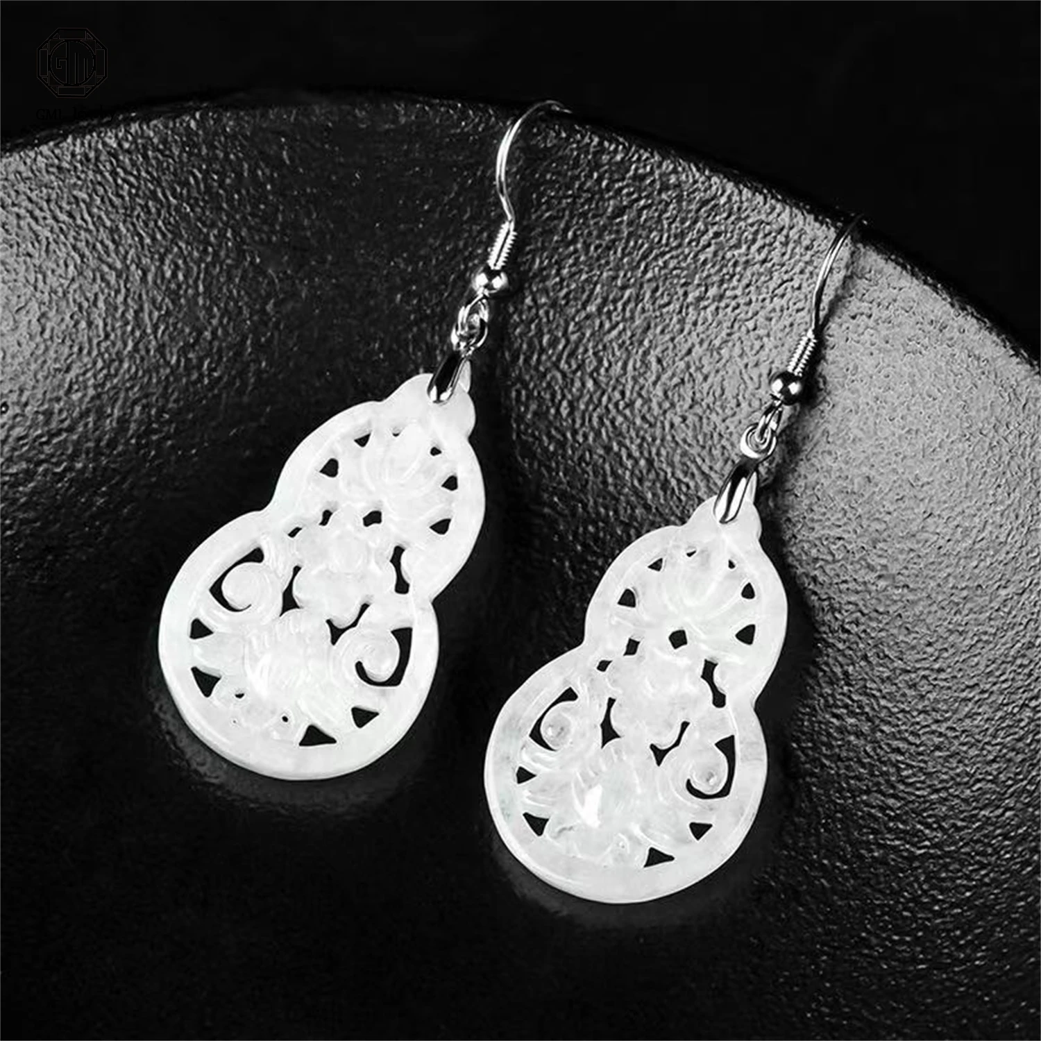 Natural Grade A Jadeite Gourd Earrings Ice Translucent Vintage Women Drop Exquisite Banquet And Holiday Earrings Jewelry Gift