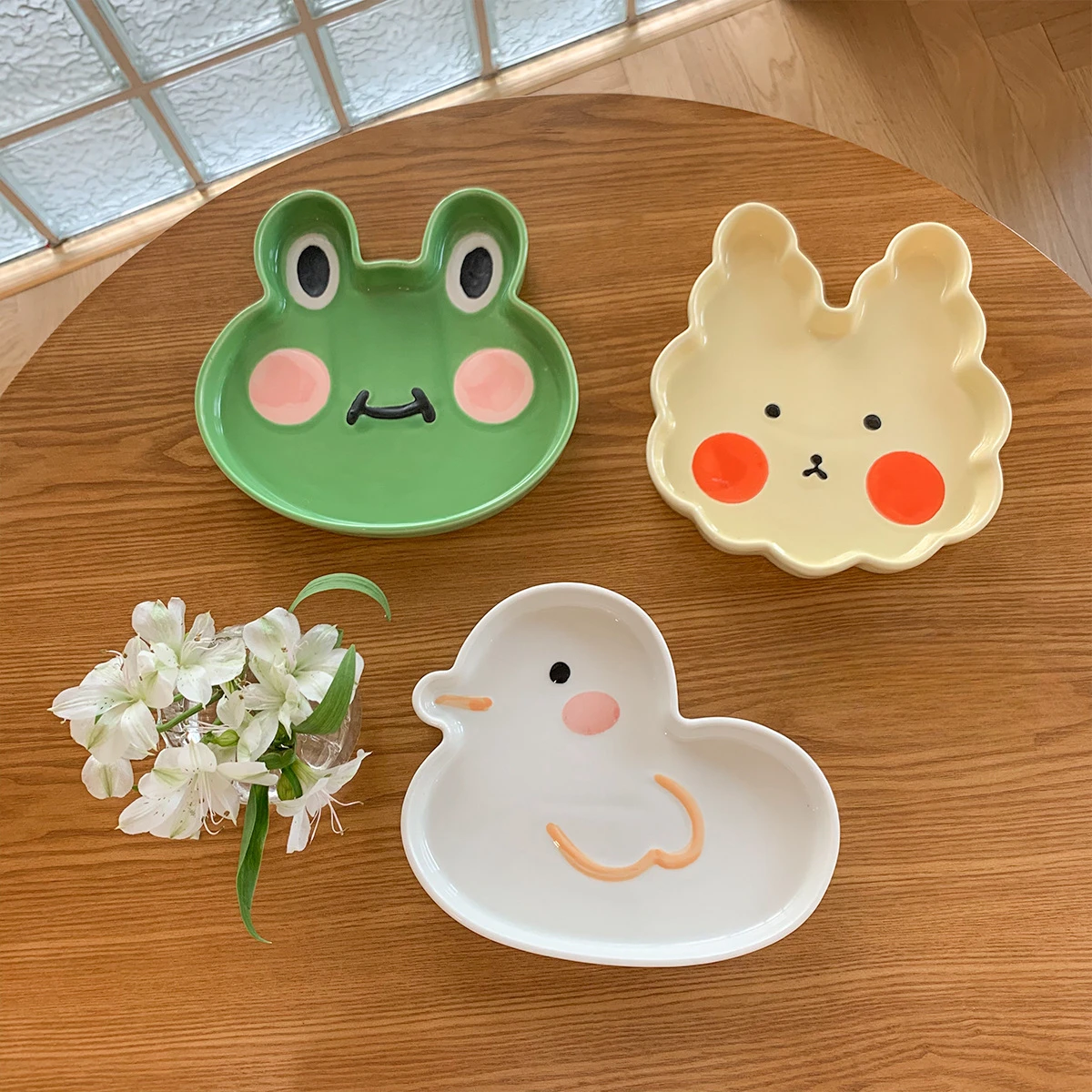 

Cute frog children's dinner underglaze color animal series ceramic plate Korean rabbit duck dessert bowl