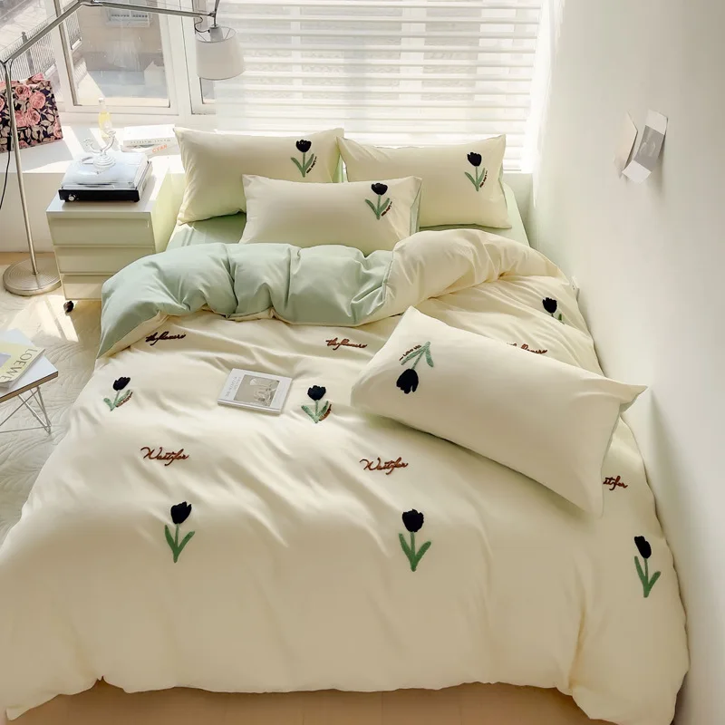 

3/4pcs 2023 New Washed Cotton Small Fresh Towel Embroidered Duvet Cover Double Design Bedding Supplies 1.2/1.5/1.8/2M