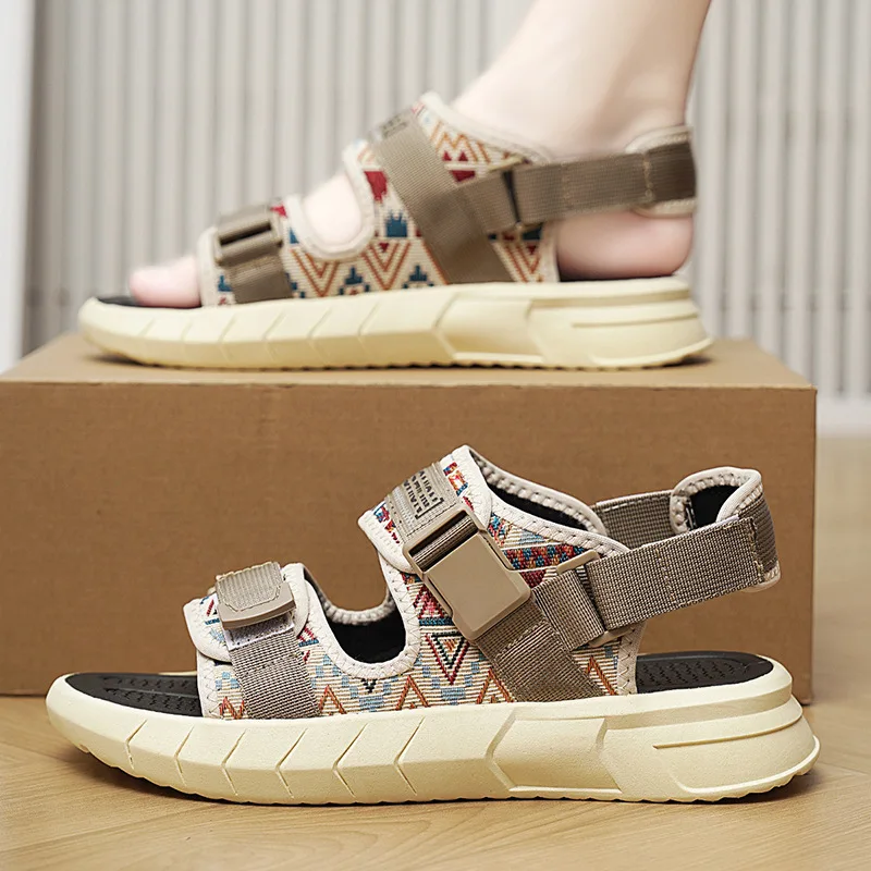 Sandalias deportivas al aire libre de verano para hombre, fondo grueso, antideslizantes, resistentes al desgaste, suela suave para conducir, cómodas y transpirables