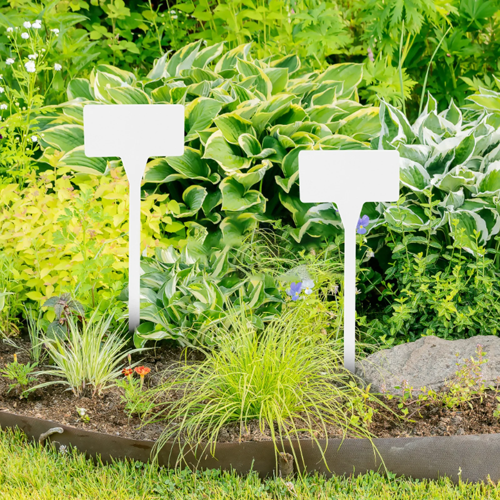 

28Pcs Waterproof T-Type Garden Plant Labels Plastic Markers Durable Landscape Nursery Tags Easy Use Garden Markers