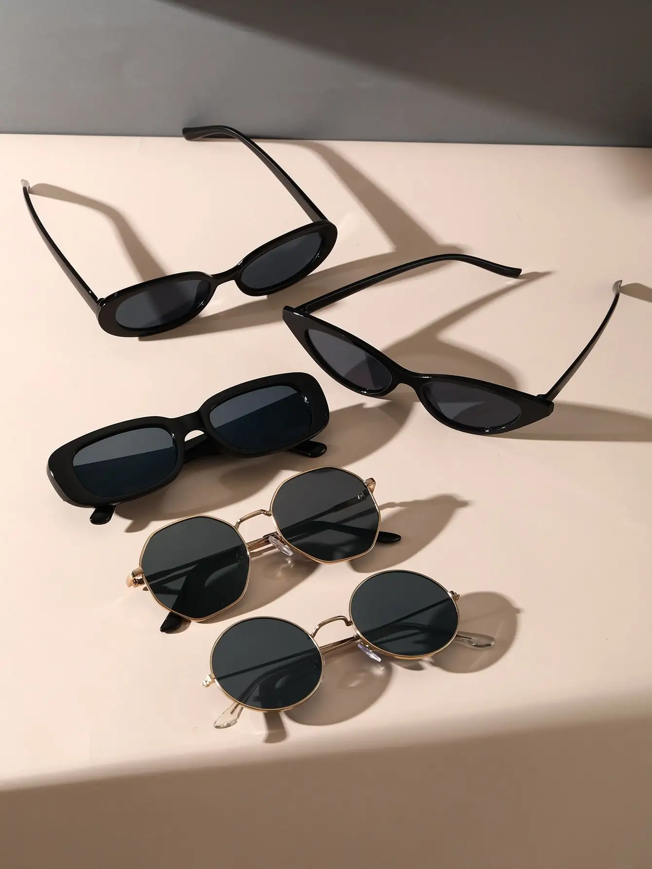 5PCS Unisex Plastic Metal Oval Square Cat Eye Frame Fashion Glasses For Outdoor Travel Take Photo Clothing Accessories