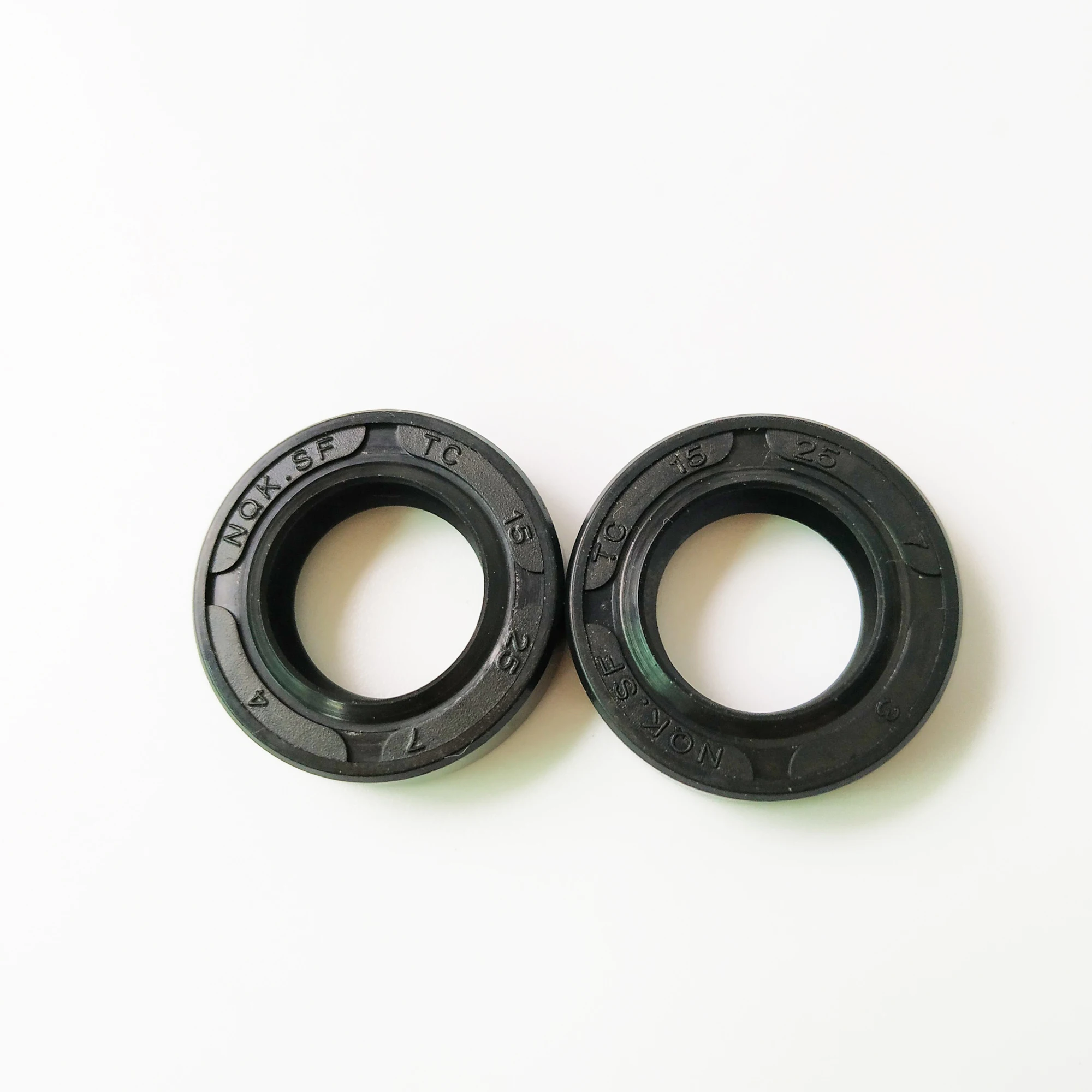 4 5PCS 16X22X4 16X24X5 16X26X6 16X28X7 16X29X7 16X30X8 16X35X10MM NBR Shaft Skeleton Oil Seal TC Nitrile Rubber Ring Gasket