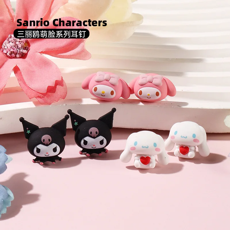 

Sanrio Cute Pvc Cartoon Ear Stud Kawaii Anime Cinnamoroll Kuromi Mymelody Girls Earrings Silver Needle Anti-Allergy Jewelry Gift