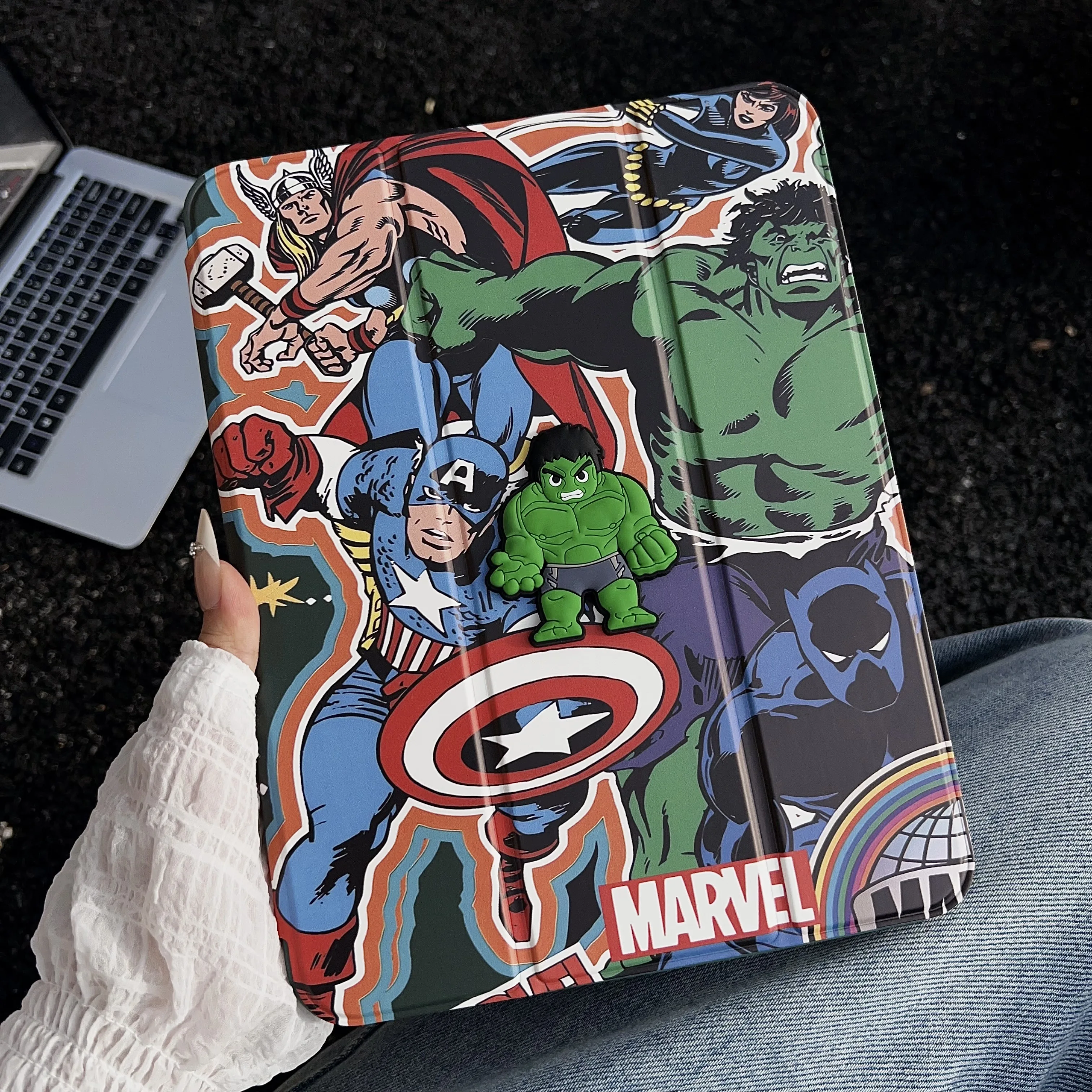 Etui z uchwytem Y do iPad Air 4 5 iPad 8. generacji 9. generacji Pro 11 Mini 6 7 8.3 modele Kreskówka Marvel 3D Superbohater Etui Ochronne na iPad z miejscem na rysik