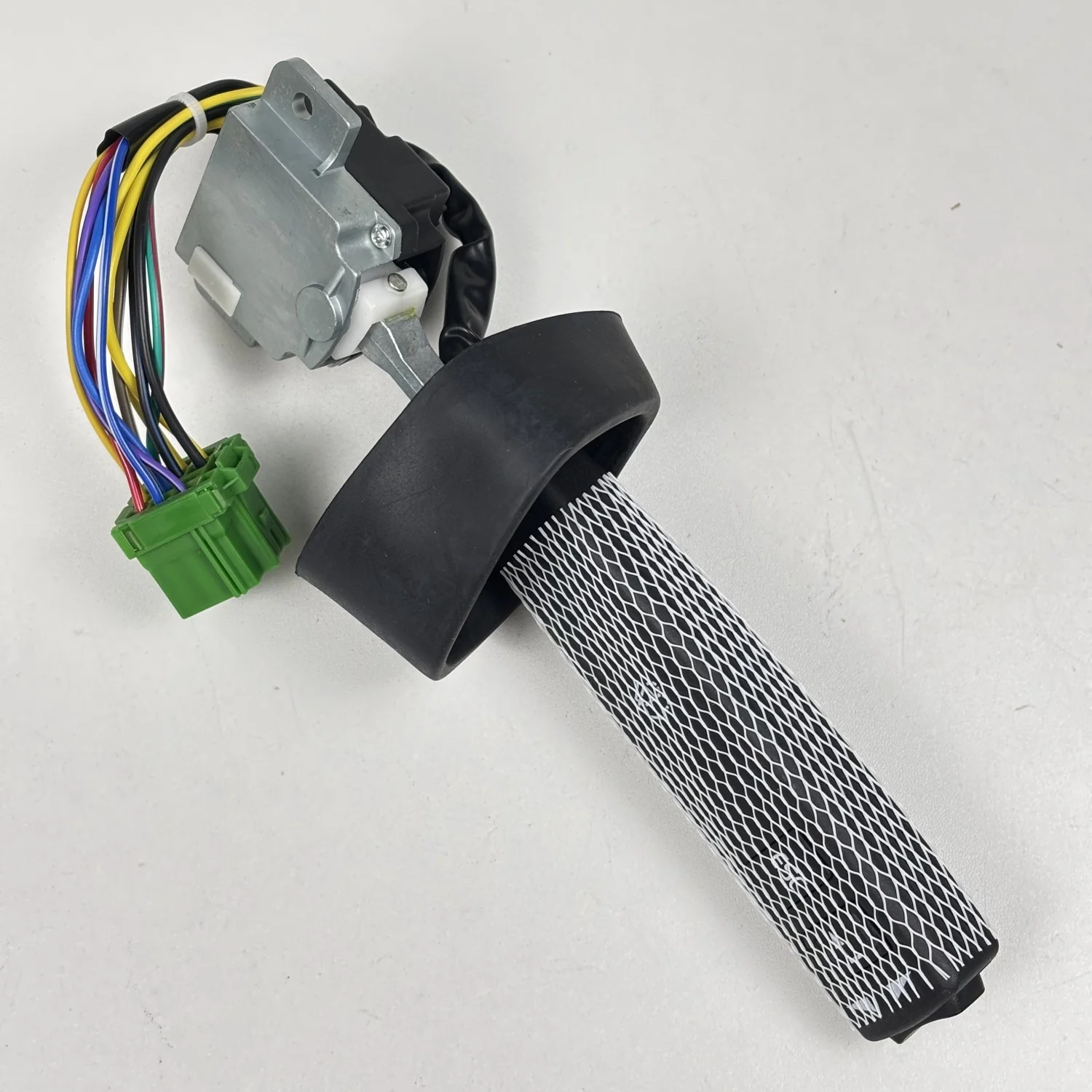 

Переключатель указателей поворота 20424046 для Volvo 8500 8700 9700 9900