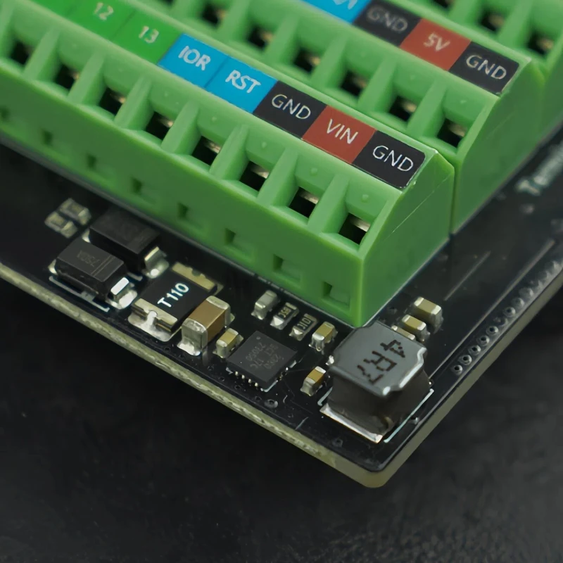 Picture 6: Screw Terminal Expansion Shield for Arduino with 7-24V Wide Voltage Input 26-16AWG Stable Connection DIN Rail