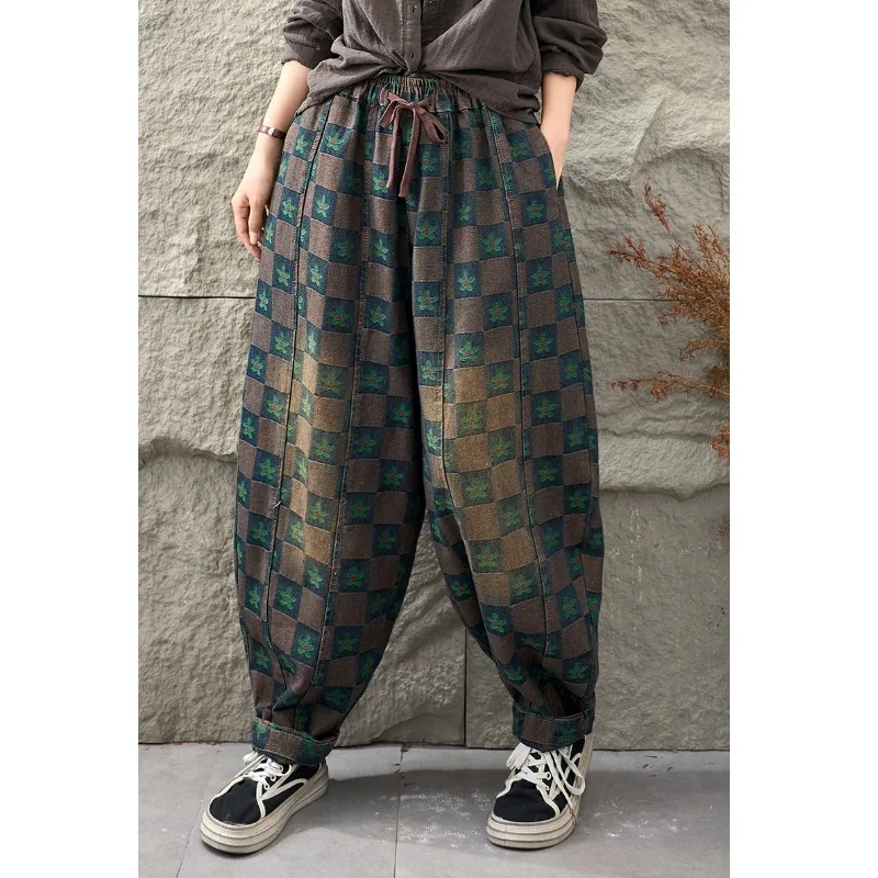 plus Size Casual Jeans Pants Autumn New Plaid Print Loose Fit Elastic Waist Denim Trousers for plus Size Women Comfortable Lo...