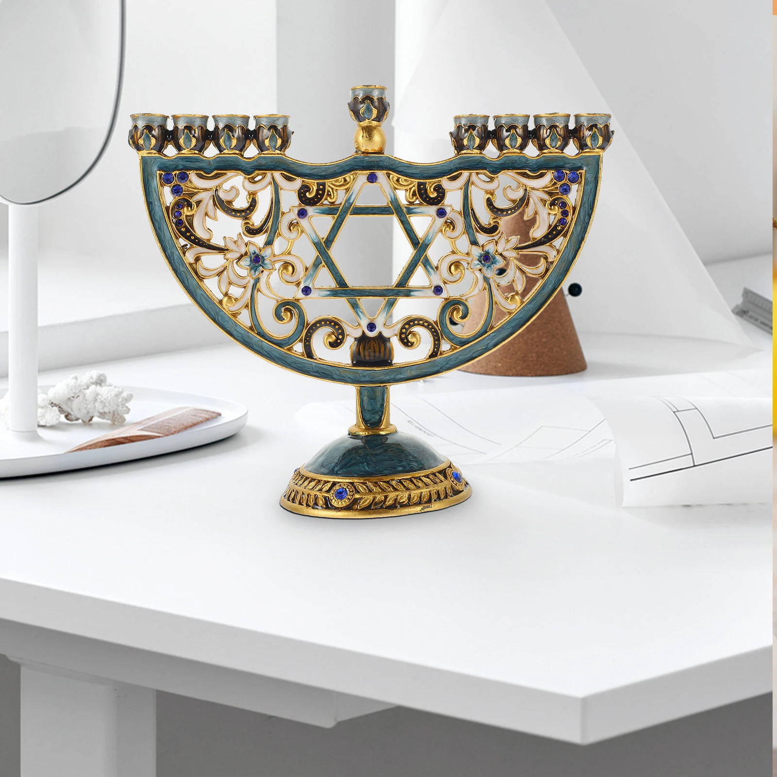

Alloy Hanukkah Menorah Holder Vintage Enamel Religious Ceremony Table Centerpiece Decorative Dinner Party Home Bedroom