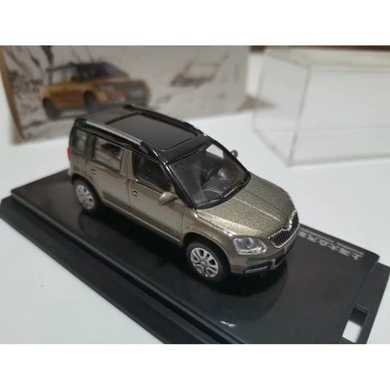 1:64 Scale Skoda Yeti Alloy Car Model Collection Ornaments